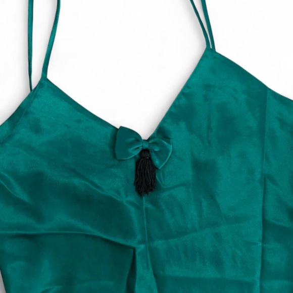 Victoria's Secret Gold Label Teal Chemise with Black Accents - Picture 2 of 3